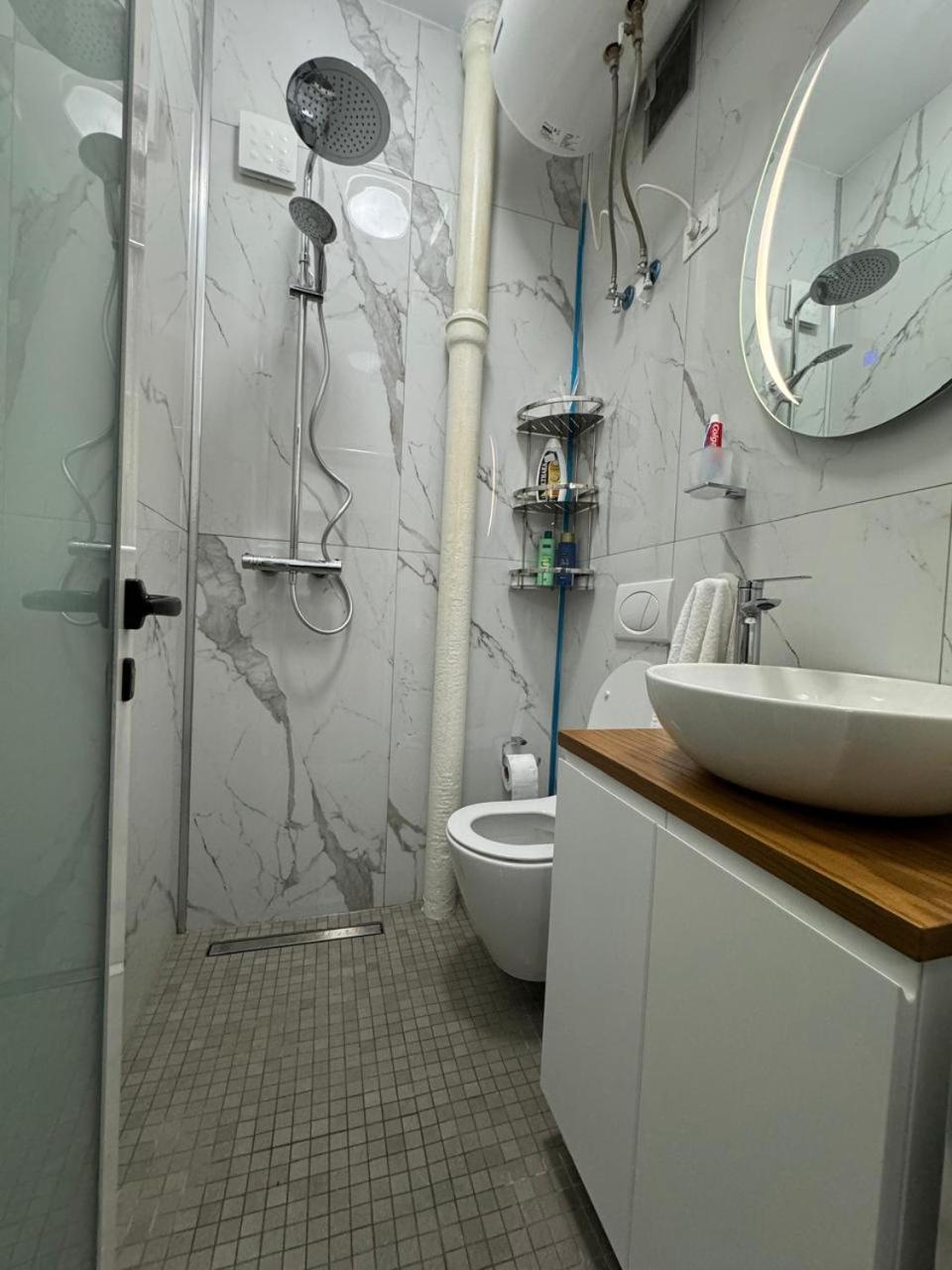 Ami Blloku Apartament ティラナ エクステリア 写真