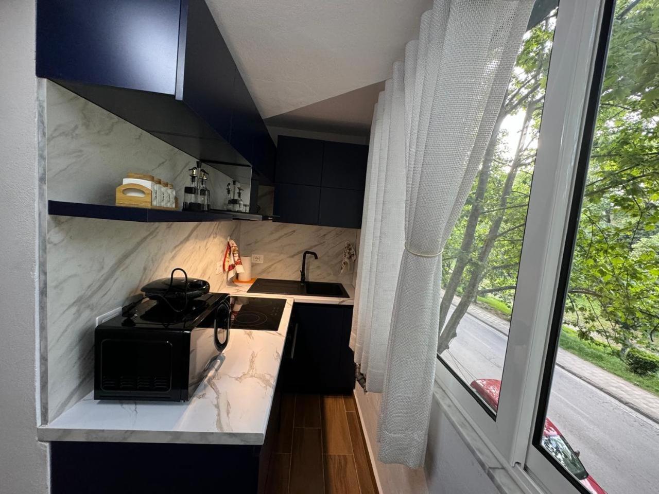 Ami Blloku Apartament ティラナ エクステリア 写真