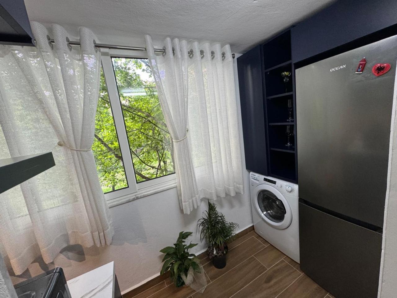 Ami Blloku Apartament ティラナ エクステリア 写真